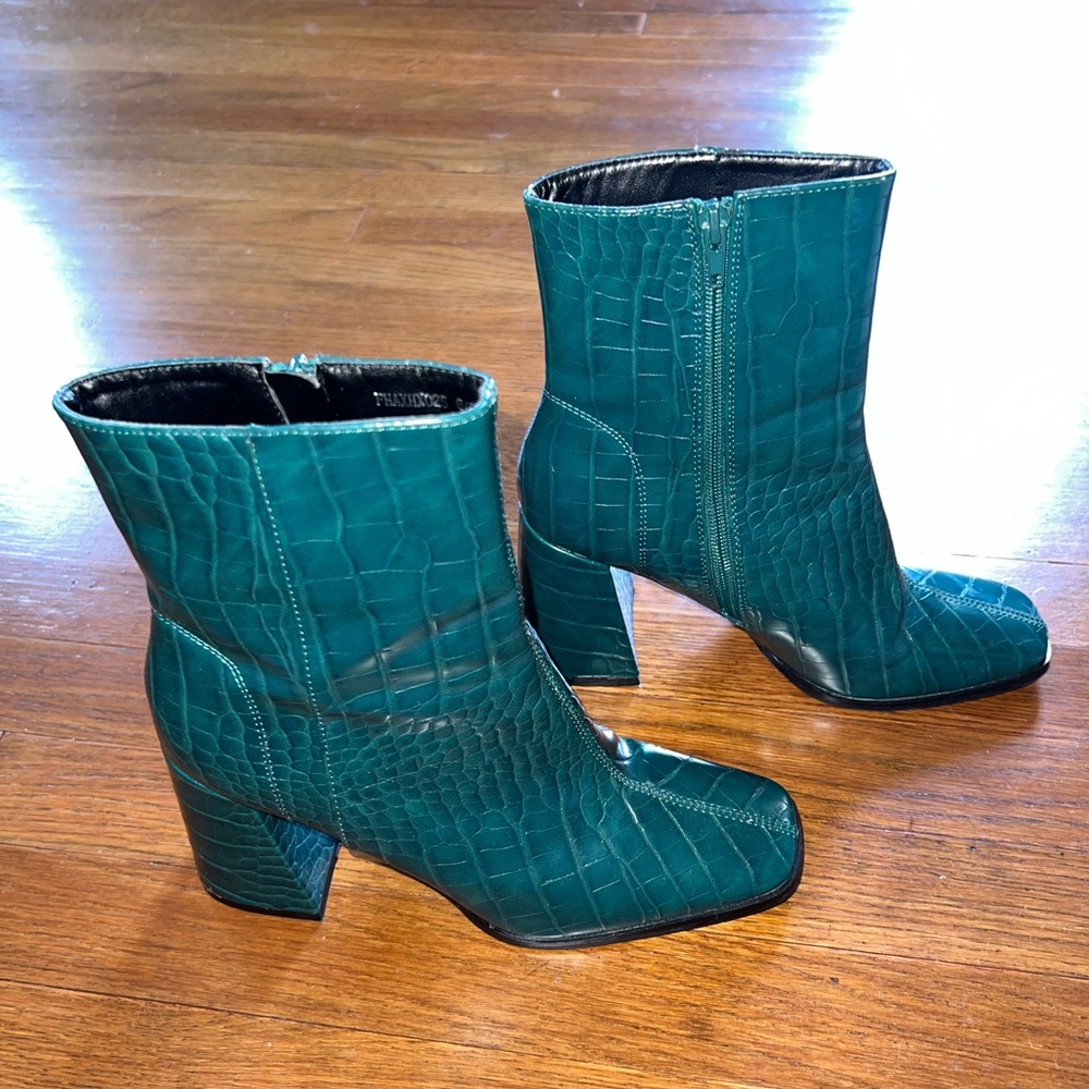 Block Heel Square Toe Green Croc Boots